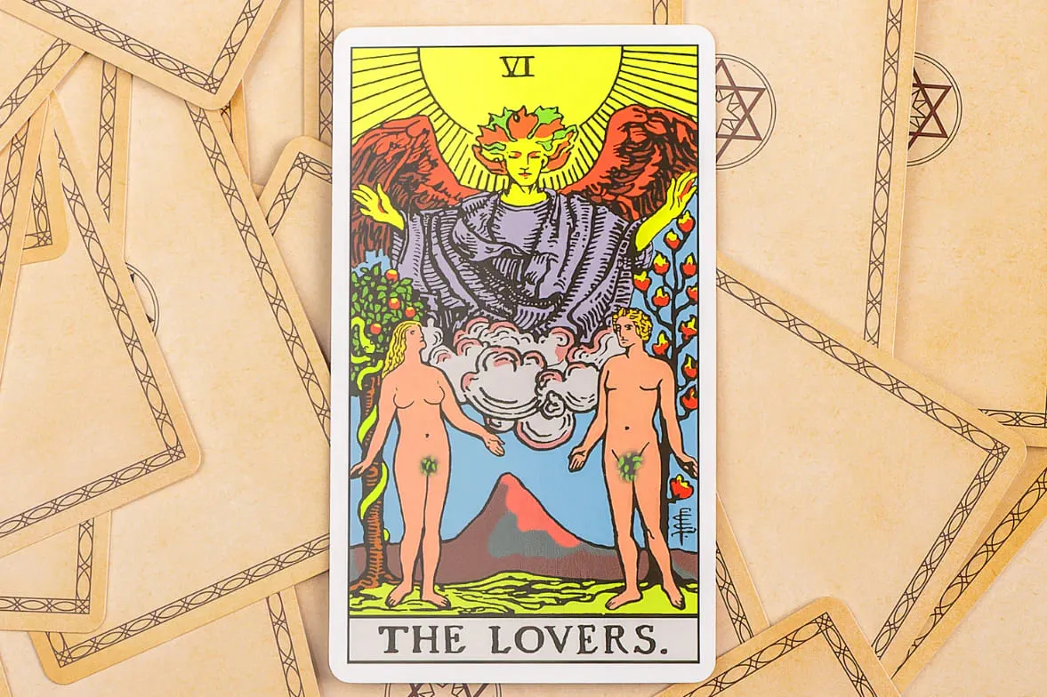 The Lovers – Tình yêu định mệnh